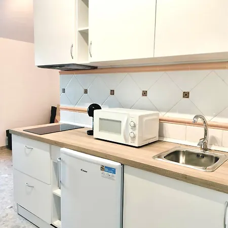 Cano Penthouse, Terrace & 2 Min To The By 10tosea *
